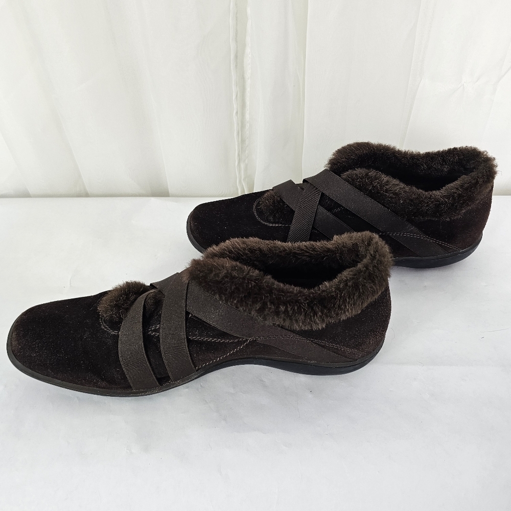 Stuart Weitzman Chocolate Brown Fur-Lined Oxford Low Top Moccasin Bootie 10.5 - Picture 3 of 9